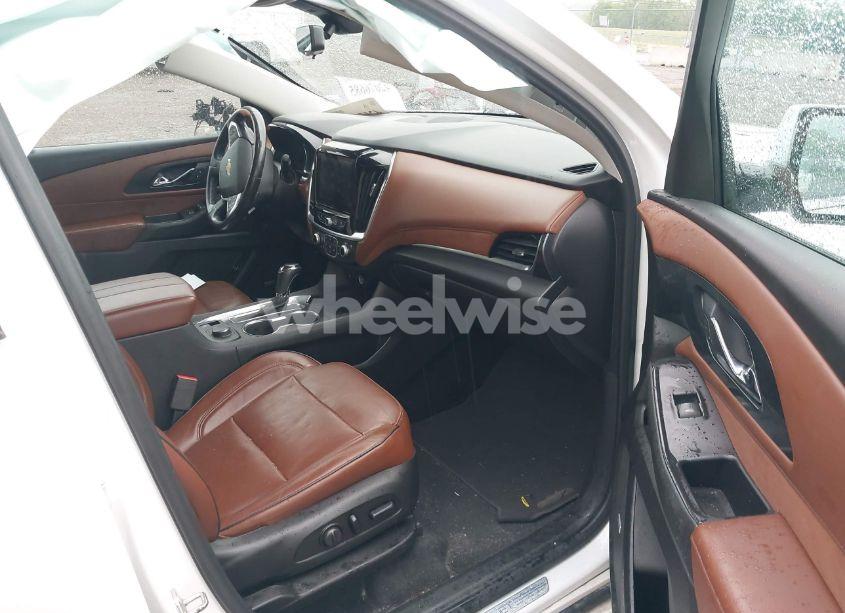 Photo 5 of 2018 Chevrolet Traverse HIGH COUNTRY (VIN 1GNEVKKW4JJ133786)