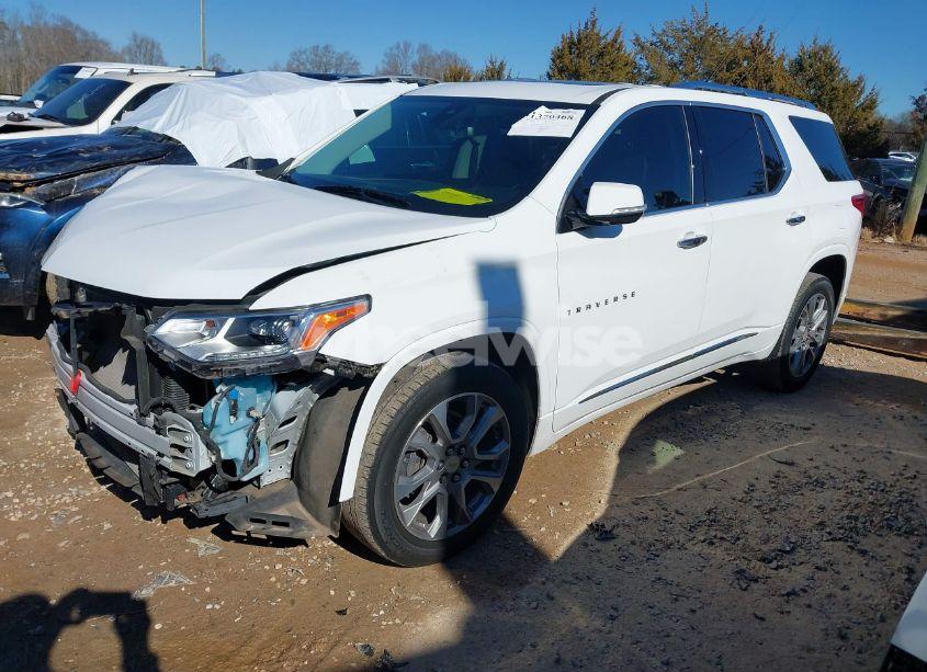 Photo 2 of 2020 Chevrolet Traverse AWD PREMIER (VIN 1GNEVKKW4LJ283092)