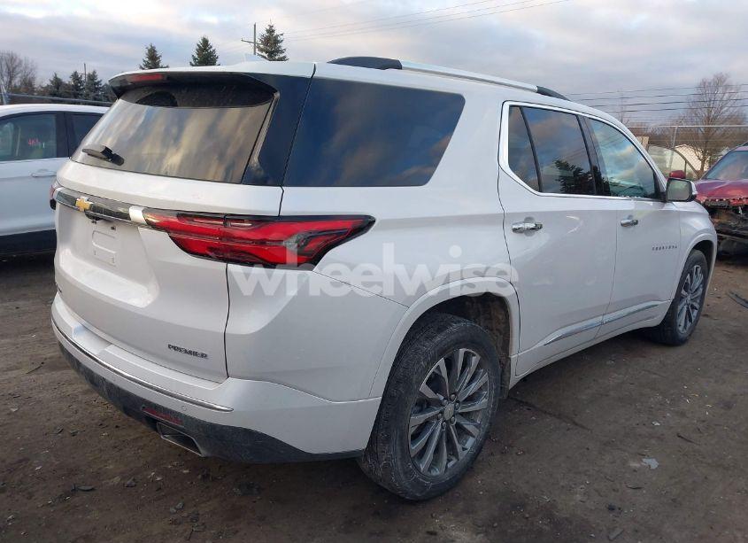 Photo 4 of 2023 Chevrolet Traverse AWD PREMIER (VIN 1GNEVKKW4PJ122120)
