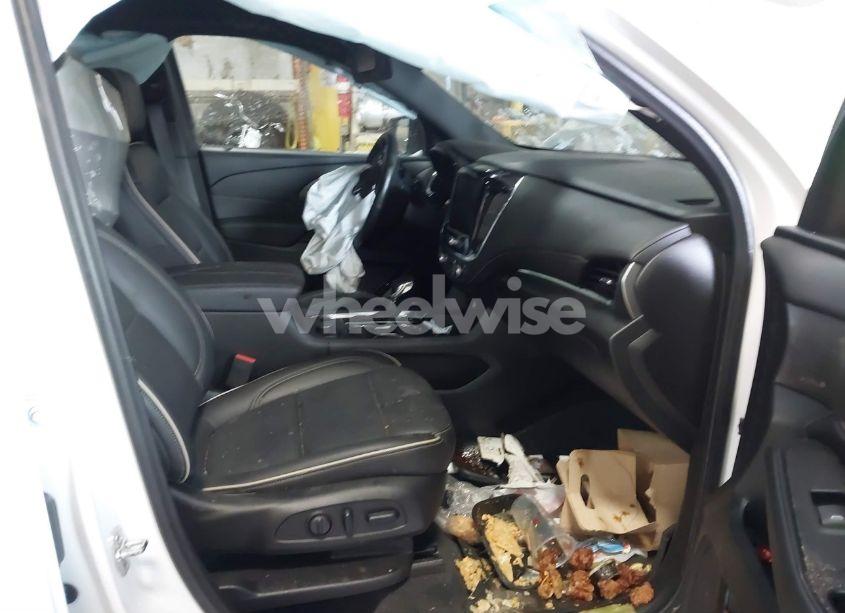 Photo 5 of 2023 Chevrolet Traverse AWD PREMIER (VIN 1GNEVKKW4PJ305307)