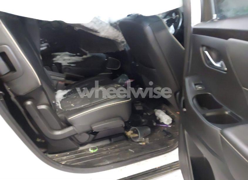 Photo 8 of 2023 Chevrolet Traverse AWD PREMIER (VIN 1GNEVKKW4PJ305307)