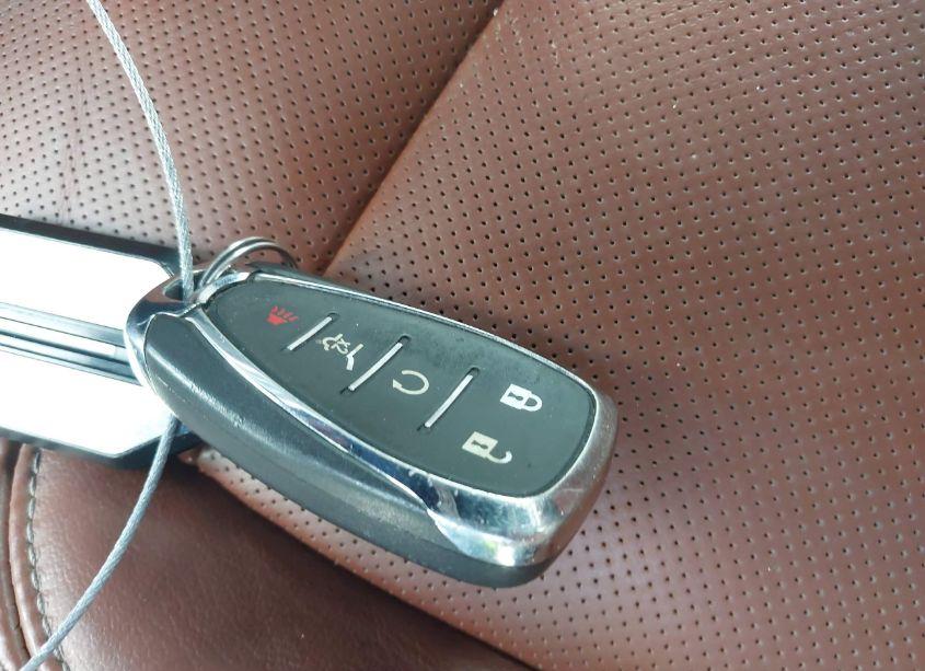 Photo 11 of 2018 Chevrolet Traverse HIGH COUNTRY (VIN 1GNEVKKW5JJ211654)