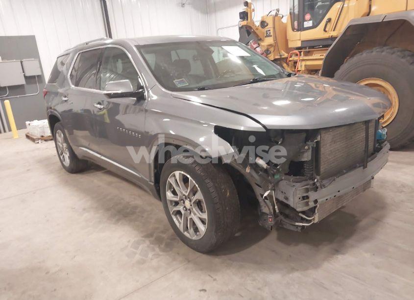 2020 Chevrolet Traverse AWD PREMIER (VIN 1GNEVKKW5LJ178996) main photo