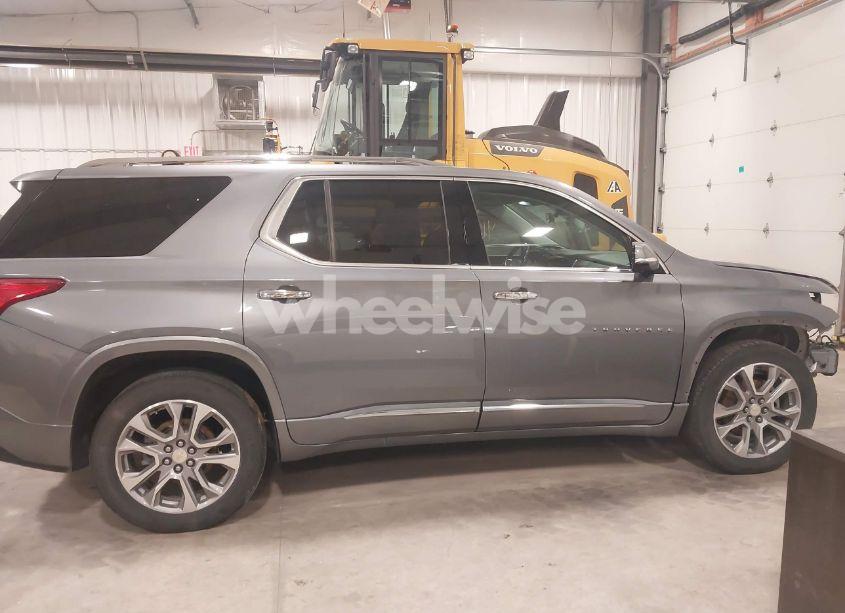 Photo 14 of 2020 Chevrolet Traverse AWD PREMIER (VIN 1GNEVKKW5LJ178996)