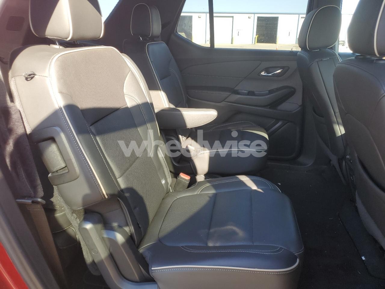 Photo 11 of 2023 CHEVROLET TRAVERSE PREMIER (VIN 1GNEVKKW5PJ117444)