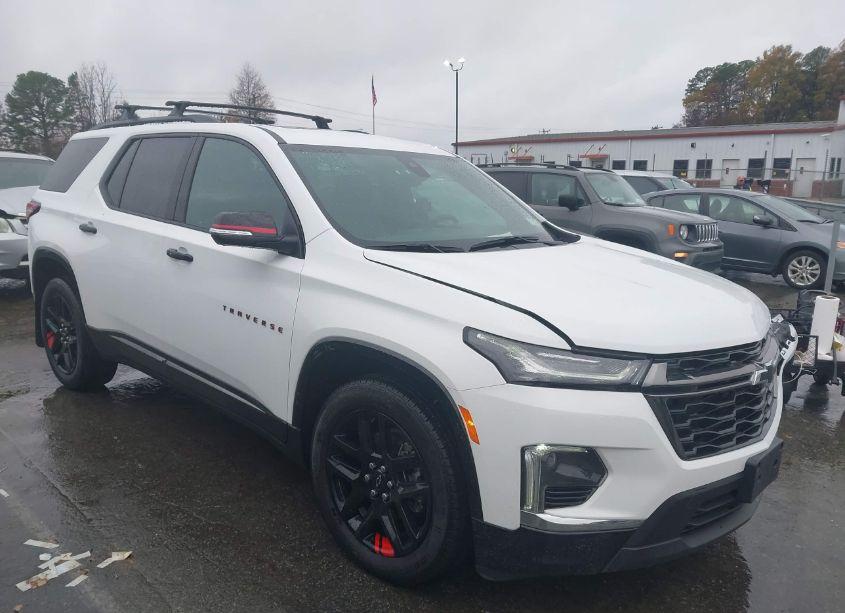 2023 Chevrolet Traverse AWD PREMIER (VIN 1GNEVKKW5PJ325369) main photo