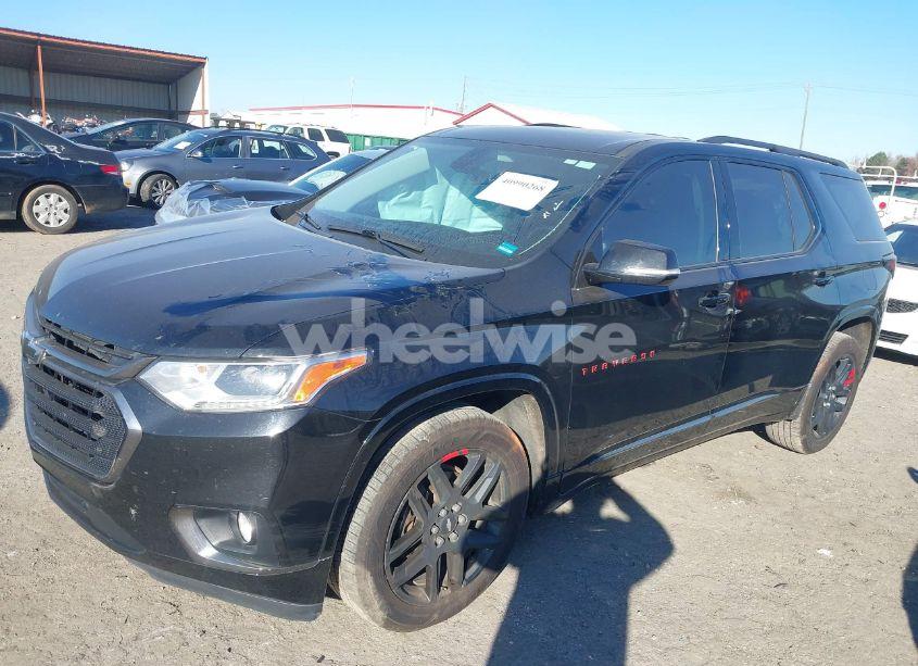 Photo 2 of 2019 Chevrolet Traverse PREMIER (VIN 1GNEVKKW6KJ260315)