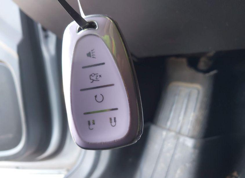 Photo 11 of 2019 Chevrolet Traverse PREMIER (VIN 1GNEVKKW6KJ301624)