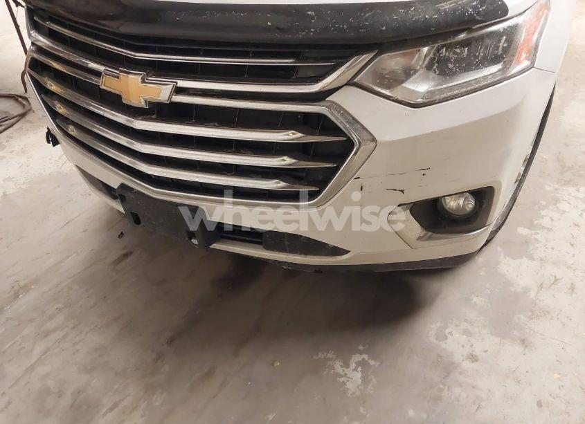 Photo 18 of 2018 Chevrolet Traverse HIGH COUNTRY (VIN 1GNEVKKW7JJ236698)