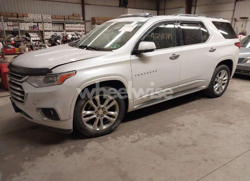 Photo 2 of 2018 Chevrolet Traverse HIGH COUNTRY (VIN 1GNEVKKW7JJ236698)
