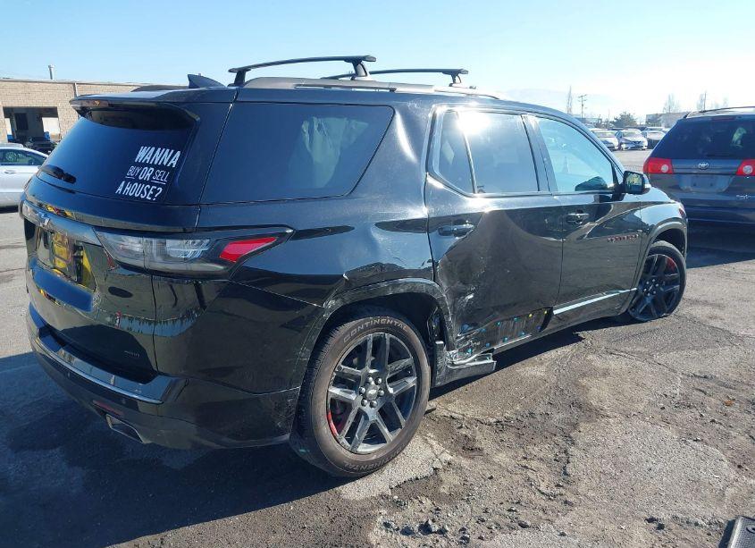 Photo 4 of 2019 Chevrolet Traverse PREMIER (VIN 1GNEVKKW7KJ228599)