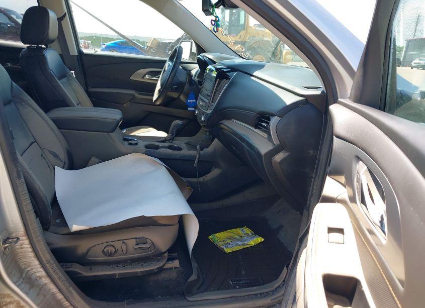 Photo 5 of 2020 Chevrolet Traverse AWD PREMIER (VIN 1GNEVKKW7LJ162055)