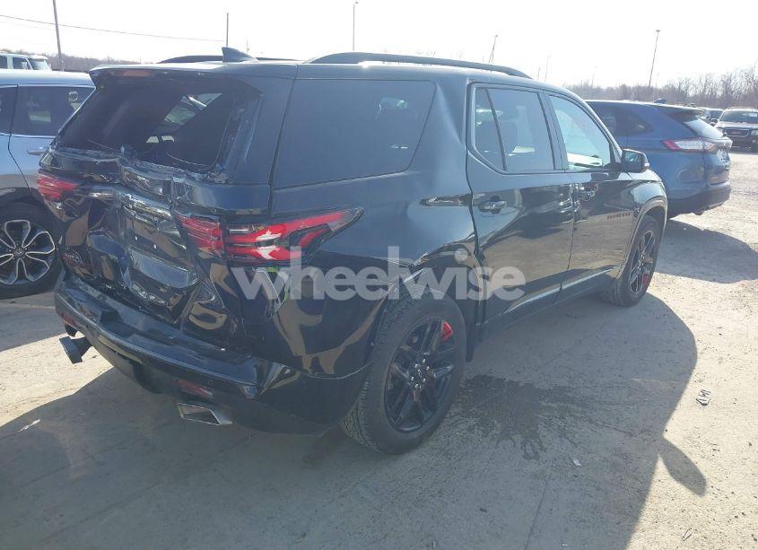 Photo 4 of 2023 Chevrolet Traverse AWD PREMIER (VIN 1GNEVKKW7PJ310744)