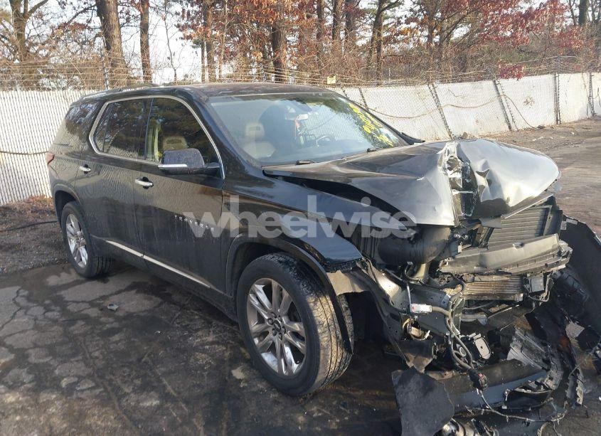 2018 Chevrolet Traverse HIGH COUNTRY (VIN 1GNEVKKW8JJ218663) main photo