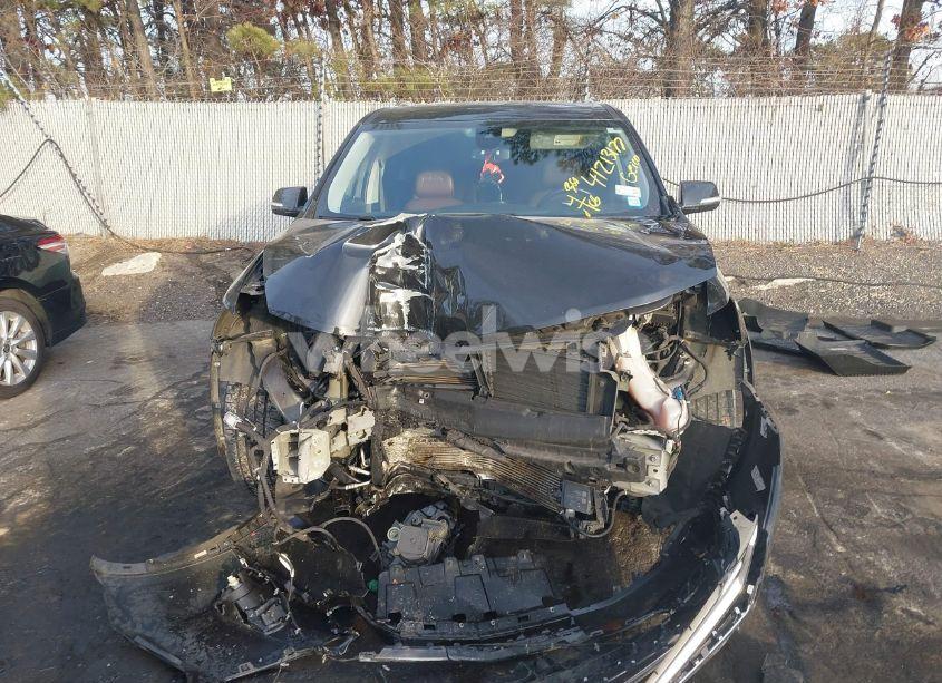 Photo 12 of 2018 Chevrolet Traverse HIGH COUNTRY (VIN 1GNEVKKW8JJ218663)