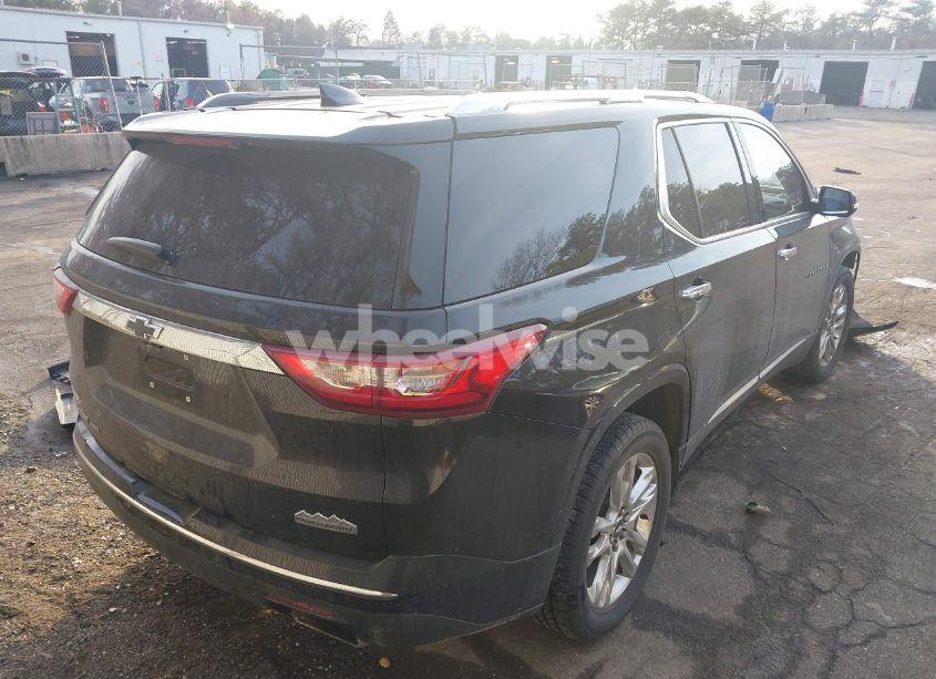 Photo 4 of 2018 Chevrolet Traverse HIGH COUNTRY (VIN 1GNEVKKW8JJ218663)
