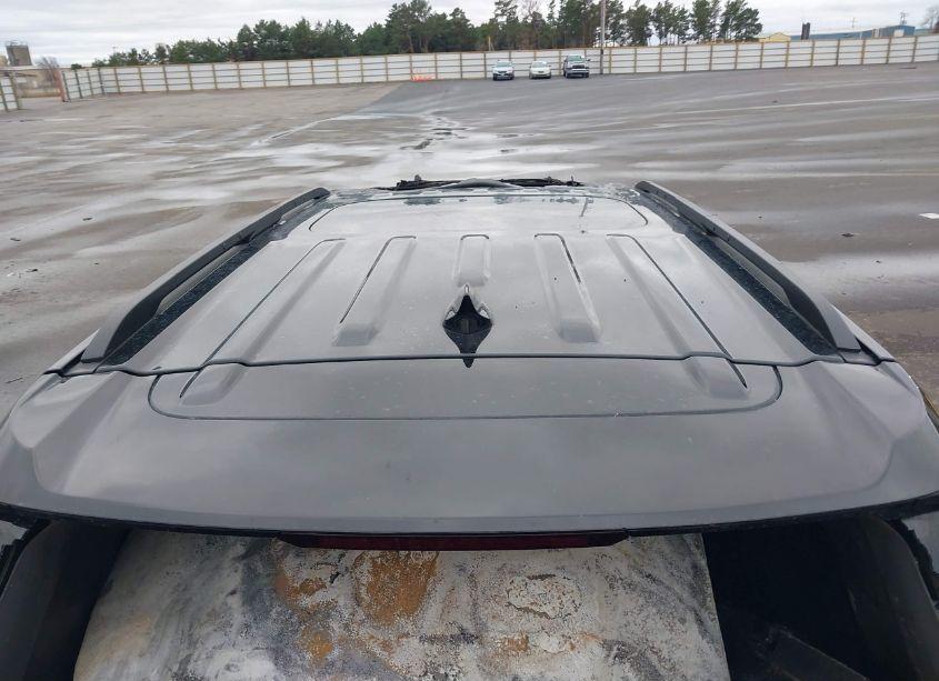 Photo 12 of 2019 Chevrolet Traverse PREMIER (VIN 1GNEVKKW8KJ212248)