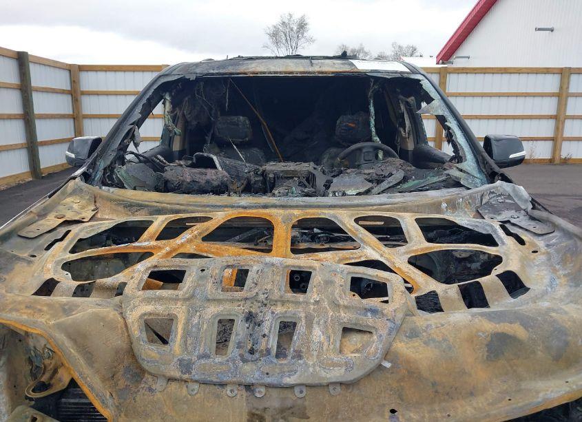 Photo 6 of 2019 Chevrolet Traverse PREMIER (VIN 1GNEVKKW8KJ212248)