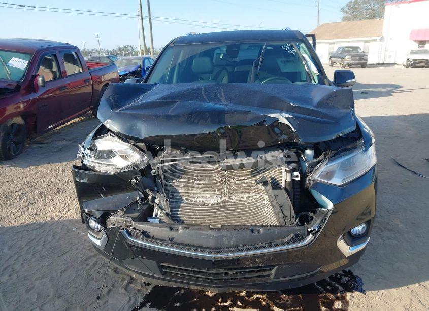 Photo 6 of 2021 Chevrolet Traverse AWD PREMIER (VIN 1GNEVKKW8MJ227805)