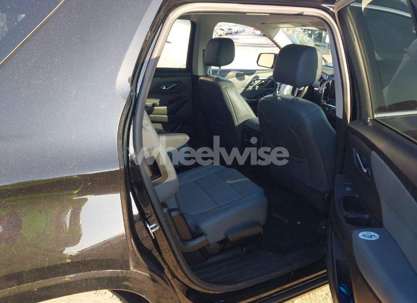 Photo 8 of 2021 Chevrolet Traverse AWD PREMIER (VIN 1GNEVKKW8MJ227805)