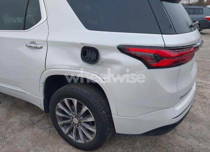 Photo 20 of 2022 Chevrolet Traverse AWD PREMIER (VIN 1GNEVKKW8NJ177182)
