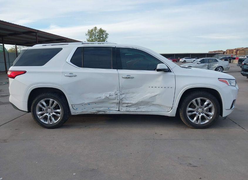 Photo 13 of 2018 Chevrolet Traverse HIGH COUNTRY (VIN 1GNEVKKW9JJ131662)