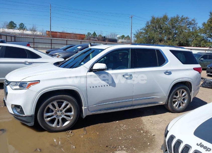 Photo 15 of 2018 Chevrolet Traverse HIGH COUNTRY (VIN 1GNEVKKW9JJ217005)