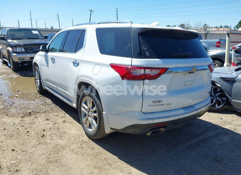 Photo 3 of 2018 Chevrolet Traverse HIGH COUNTRY (VIN 1GNEVKKW9JJ217005)