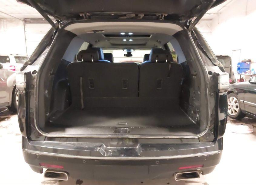 Photo 18 of 2019 Chevrolet Traverse PREMIER (VIN 1GNEVKKW9KJ214848)