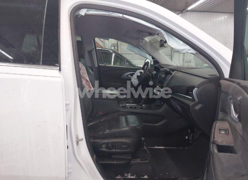 Photo 5 of 2020 Chevrolet Traverse AWD PREMIER (VIN 1GNEVKKW9LJ220148)