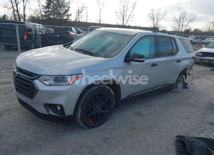 Photo 2 of 2020 Chevrolet Traverse AWD PREMIER (VIN 1GNEVKKW9LJ229819)