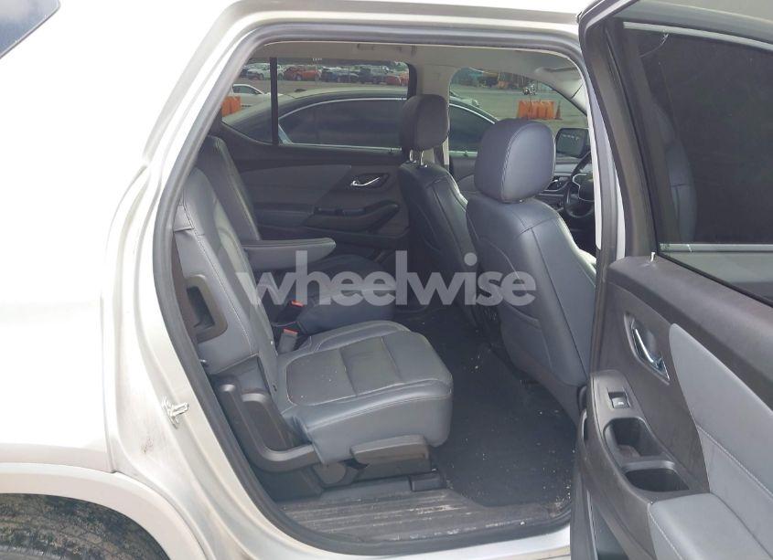 Photo 8 of 2021 Chevrolet Traverse AWD PREMIER (VIN 1GNEVKKW9MJ213346)