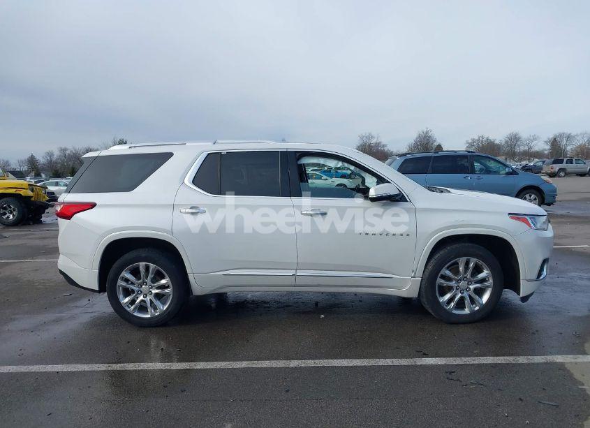 Photo 13 of 2018 Chevrolet Traverse HIGH COUNTRY (VIN 1GNEVKKWXJJ237120)