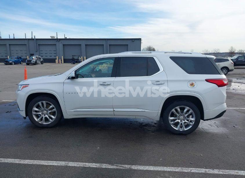 Photo 14 of 2018 Chevrolet Traverse HIGH COUNTRY (VIN 1GNEVKKWXJJ237120)