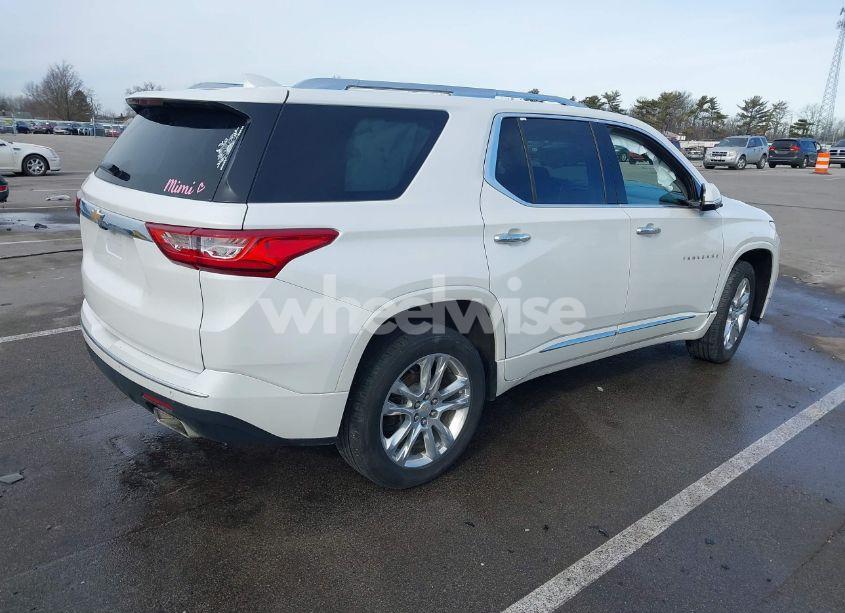 Photo 4 of 2018 Chevrolet Traverse HIGH COUNTRY (VIN 1GNEVKKWXJJ237120)