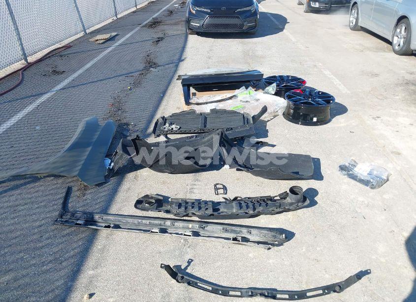 Photo 12 of 2019 Chevrolet Traverse PREMIER (VIN 1GNEVKKWXKJ274010)