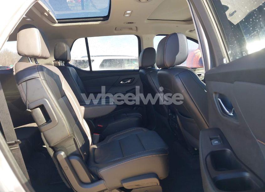 Photo 8 of 2019 Chevrolet Traverse PREMIER (VIN 1GNEVKKWXKJ274010)