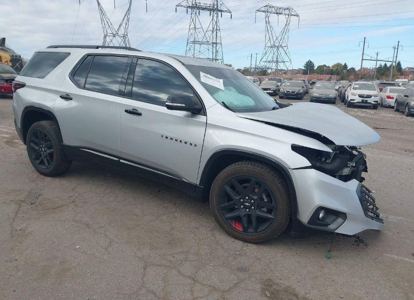 2021 Chevrolet Traverse AWD PREMIER (VIN 1GNEVKKWXMJ145767) main photo