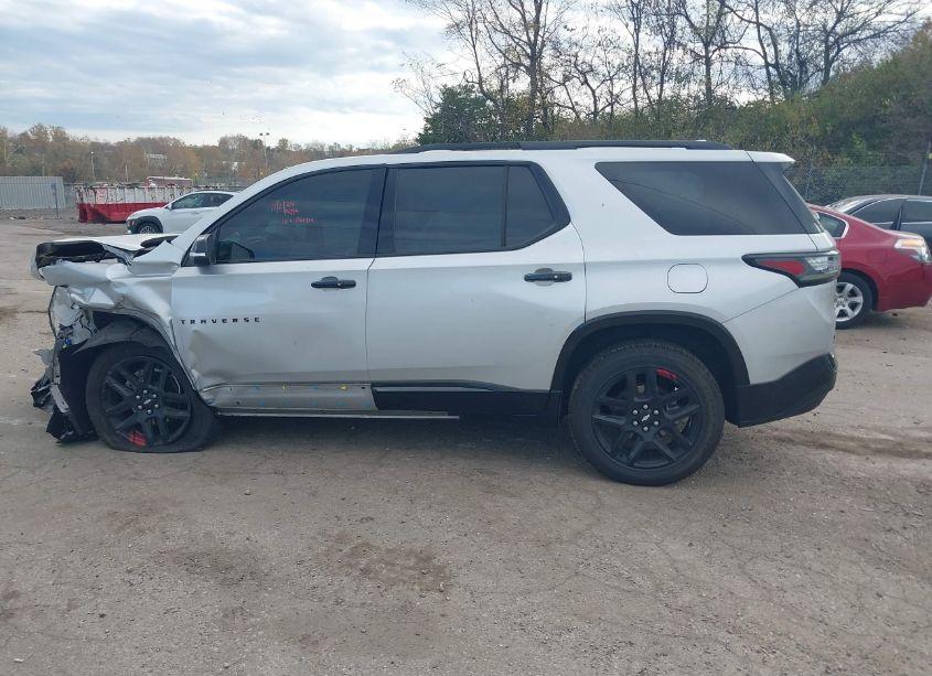 Photo 15 of 2021 Chevrolet Traverse AWD PREMIER (VIN 1GNEVKKWXMJ145767)