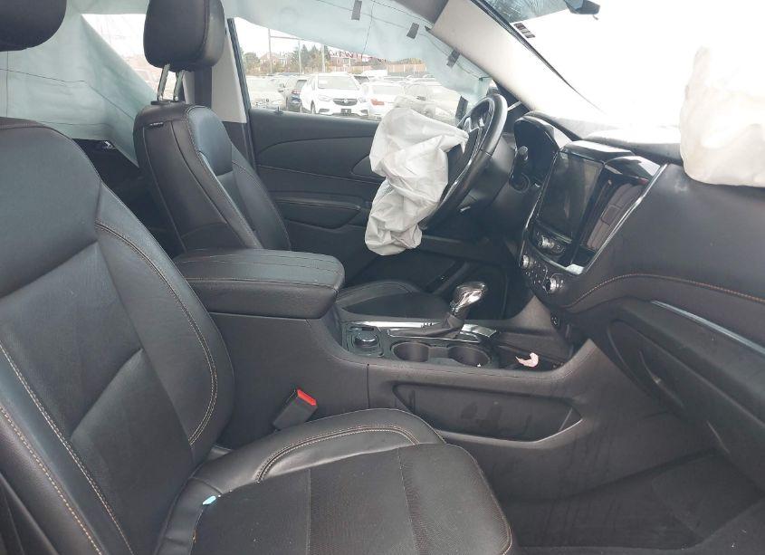 Photo 5 of 2021 Chevrolet Traverse AWD PREMIER (VIN 1GNEVKKWXMJ145767)