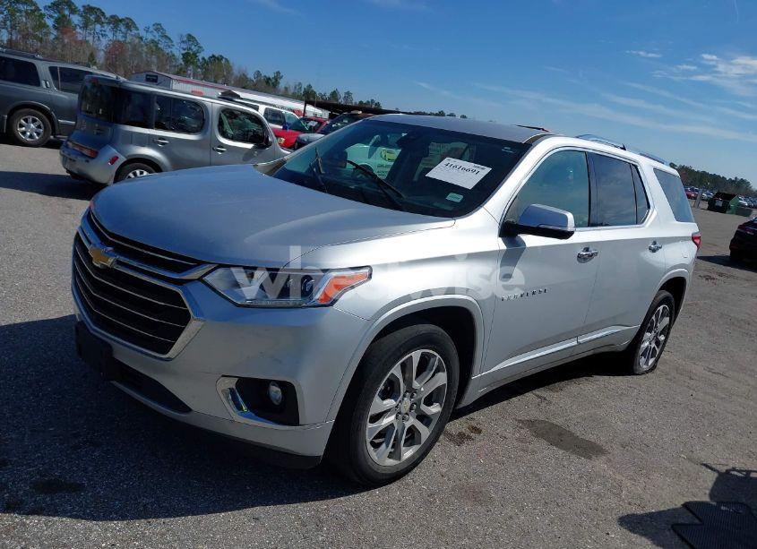 Photo 2 of 2021 Chevrolet Traverse AWD PREMIER (VIN 1GNEVKKWXMJ198159)