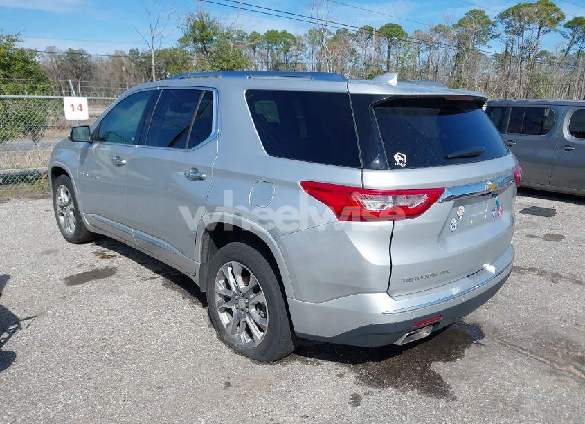 Photo 3 of 2021 Chevrolet Traverse AWD PREMIER (VIN 1GNEVKKWXMJ198159)