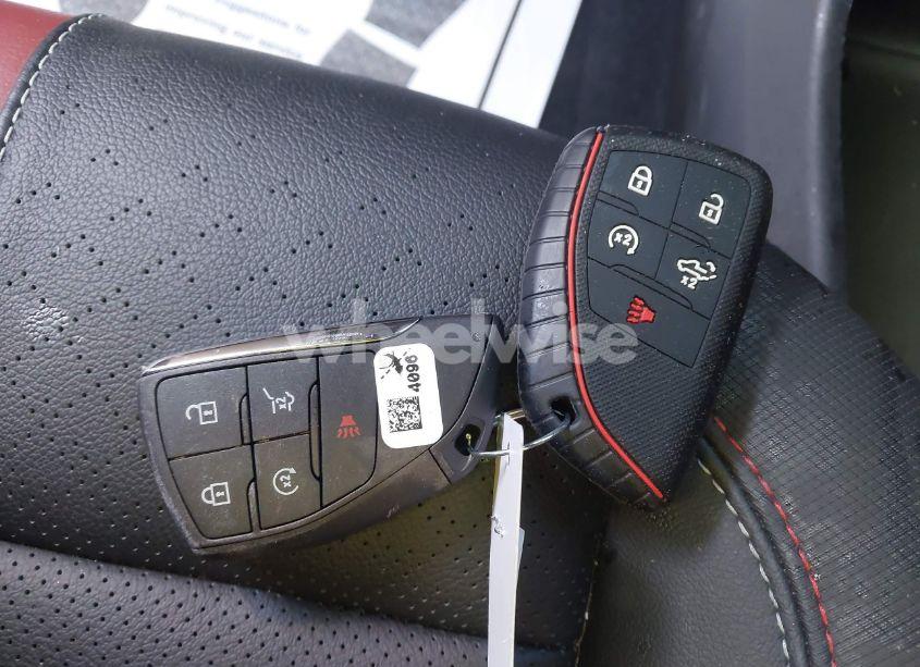 Photo 11 of 2024 Chevrolet Traverse AWD RS (VIN 1GNEVLKS0RJ148025)