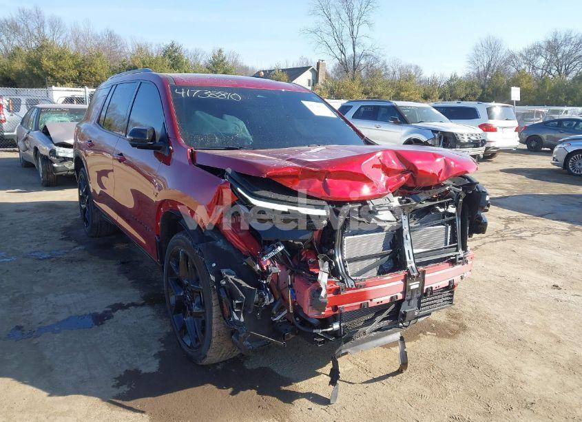 Photo 6 of 2024 Chevrolet Traverse AWD RS (VIN 1GNEVLKS0RJ148025)