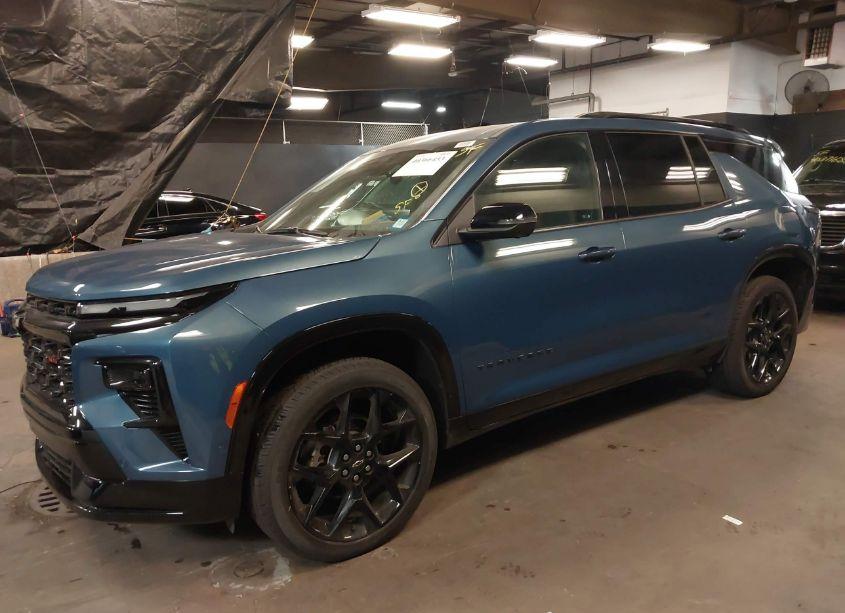 Photo 2 of 2024 Chevrolet Traverse AWD RS (VIN 1GNEVLKS1RJ143030)