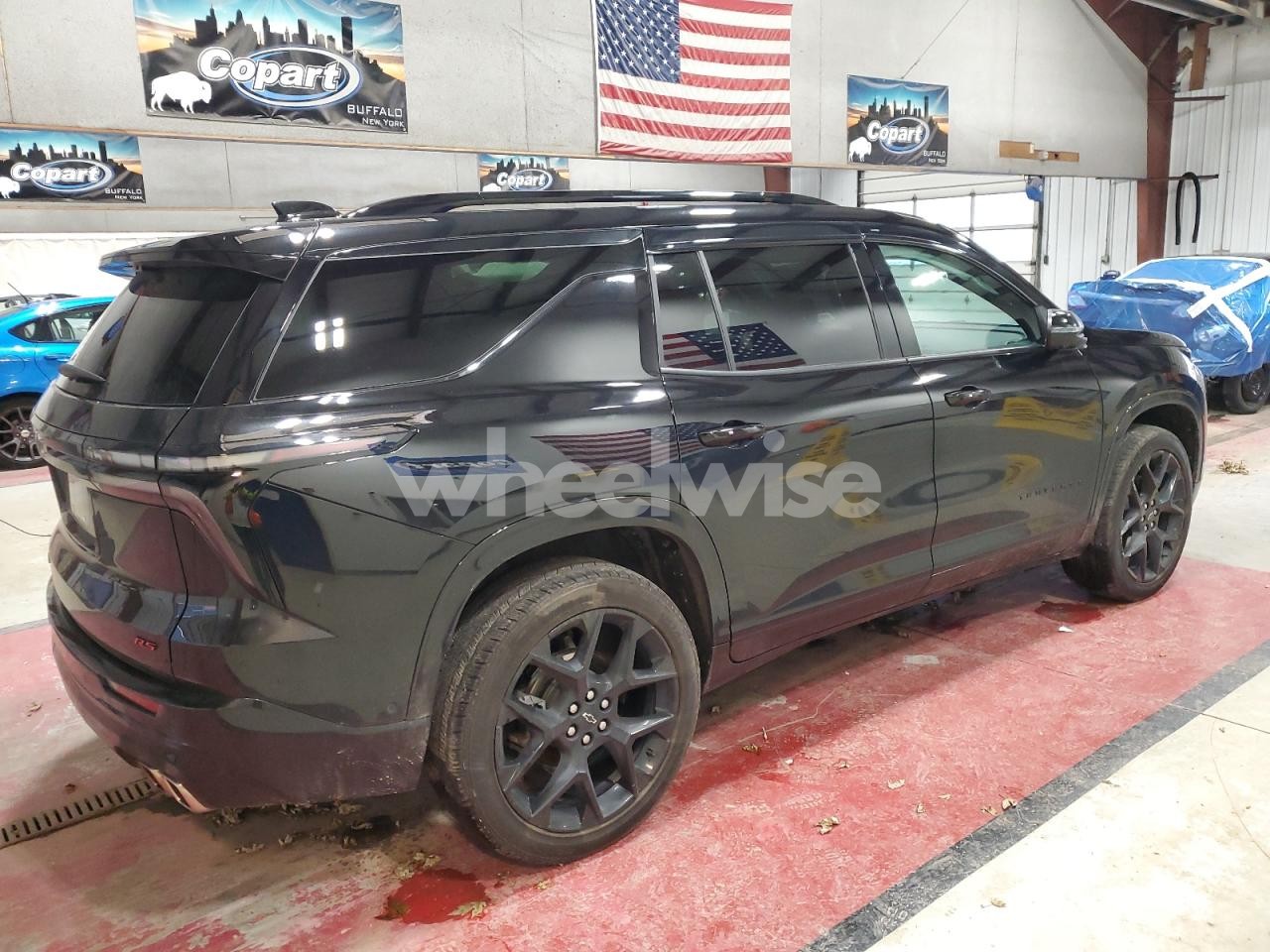 Photo 3 of 2024 CHEVROLET TRAVERSE RS (VIN 1GNEVLKS8RJ176218)