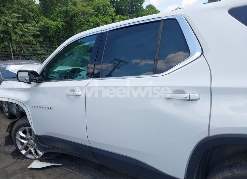 Photo 13 of 2020 Chevrolet Traverse AWD 1FL (VIN 1GNEVLKW1LJ178323)