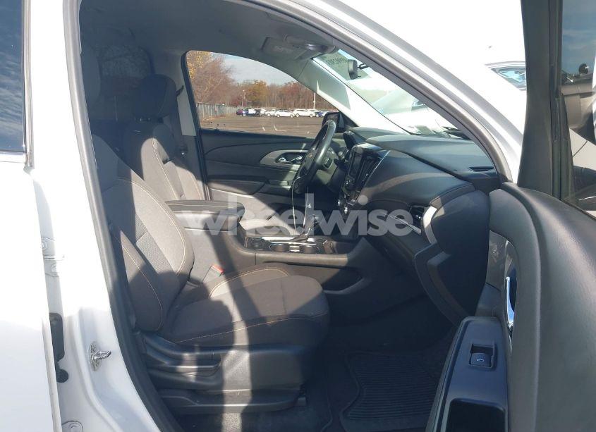 Photo 5 of 2020 Chevrolet Traverse AWD 2FL (VIN 1GNEVMKW4LJ228623)