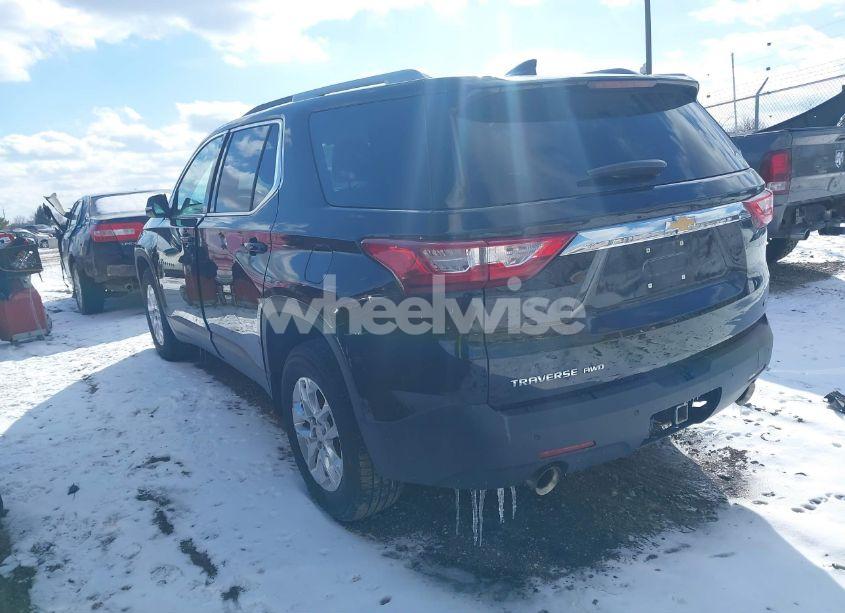 Photo 3 of 2018 Chevrolet Traverse 2FL (VIN 1GNEVMKW9JJ210079)