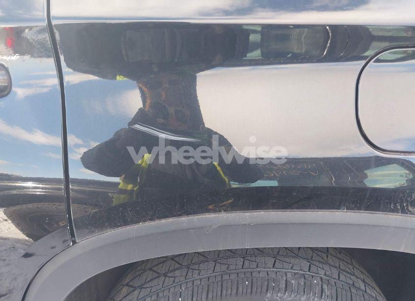 Photo 6 of 2018 Chevrolet Traverse 2FL (VIN 1GNEVMKW9JJ210079)